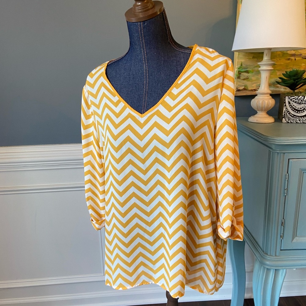 Kiara Sz L yellow chevron tunic